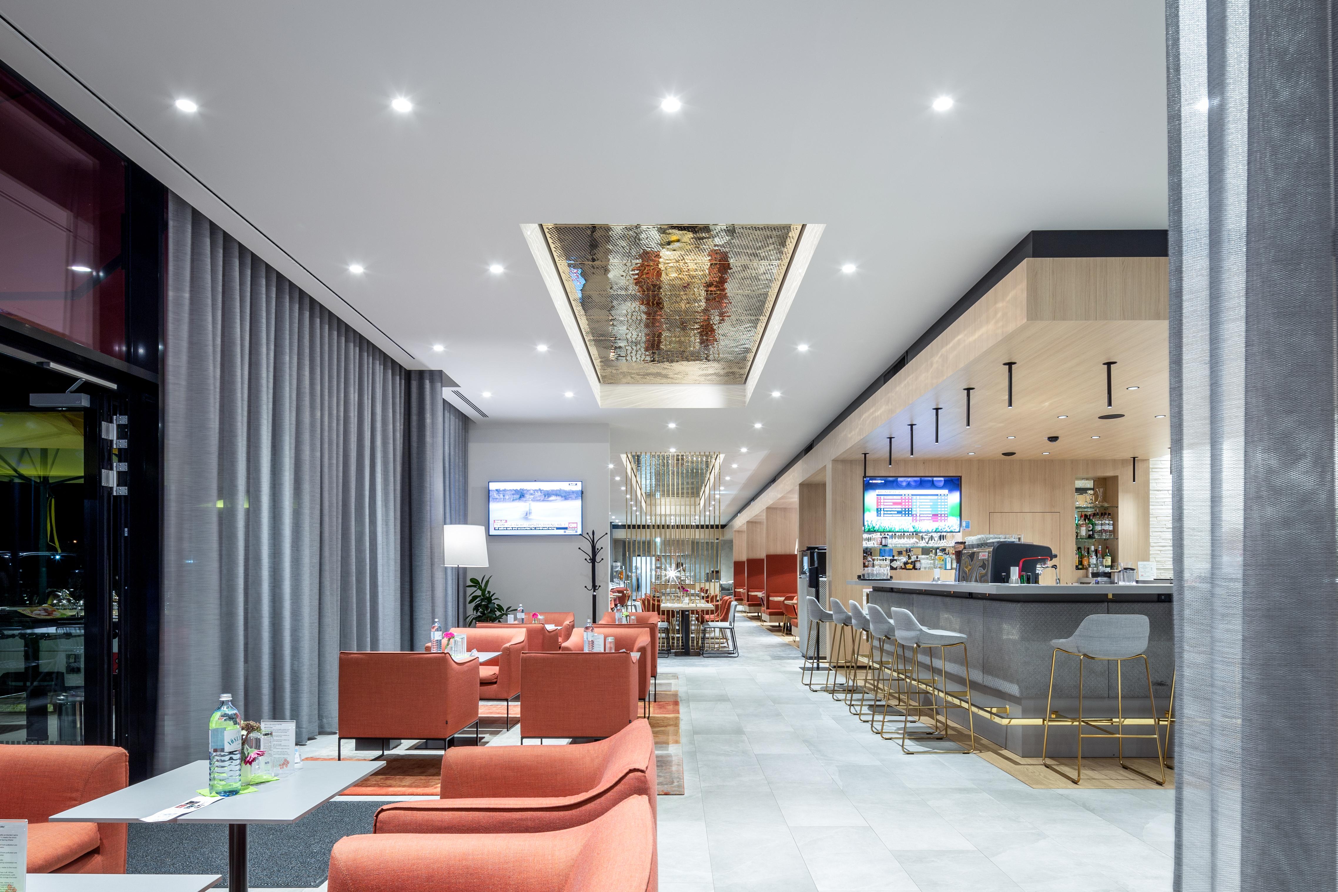 Hilton Garden Inn Wiener Neustadt Exterior foto