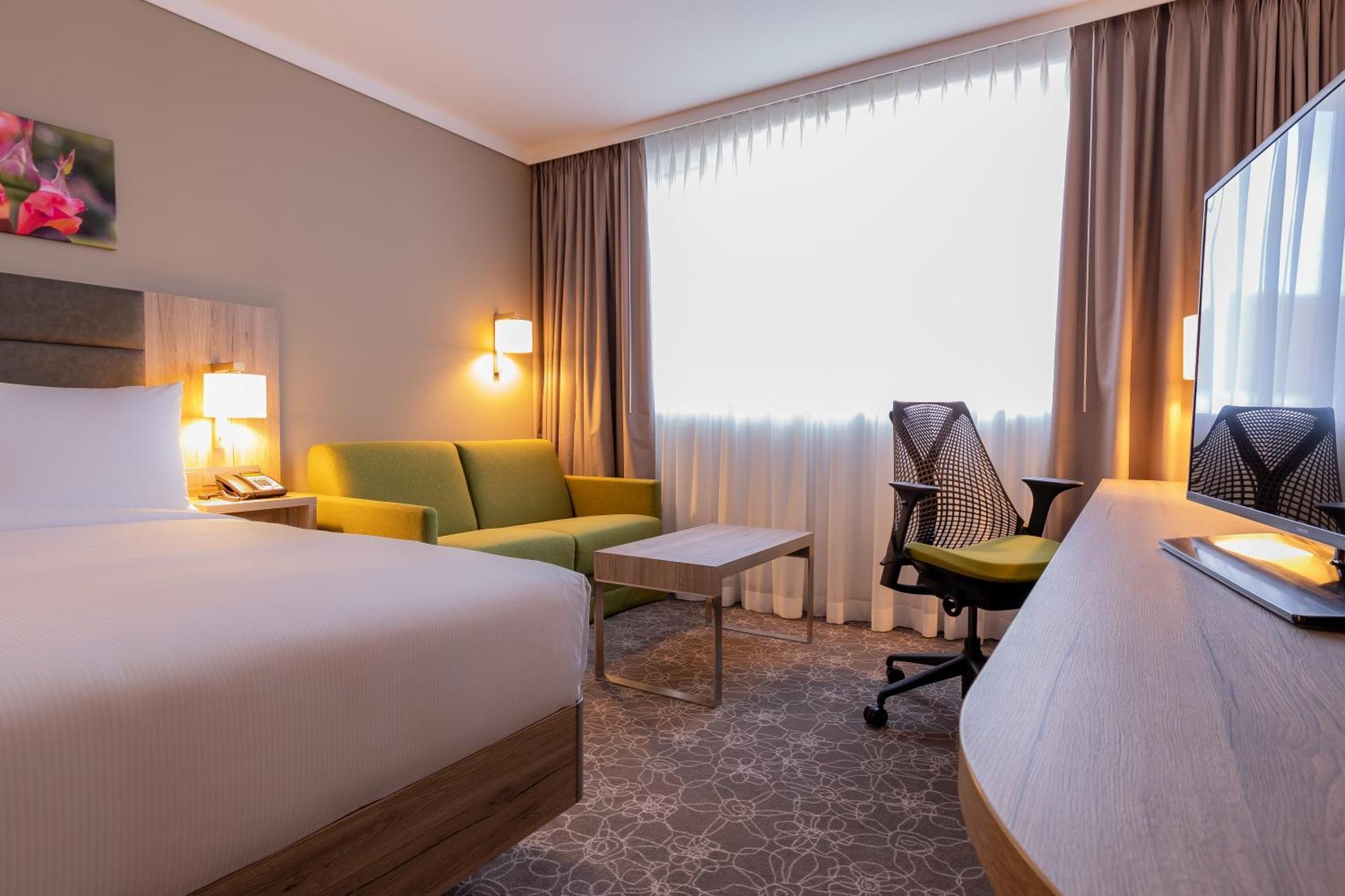 Hilton Garden Inn Wiener Neustadt Exterior foto